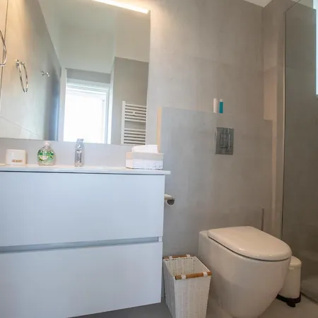 Olivine Pearl 3 * Protaras