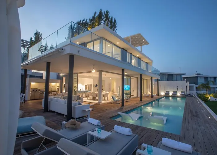 Olivine Pearl 3 * Protaras