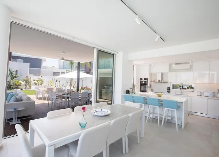 Villa Olivine Pearl 3 *