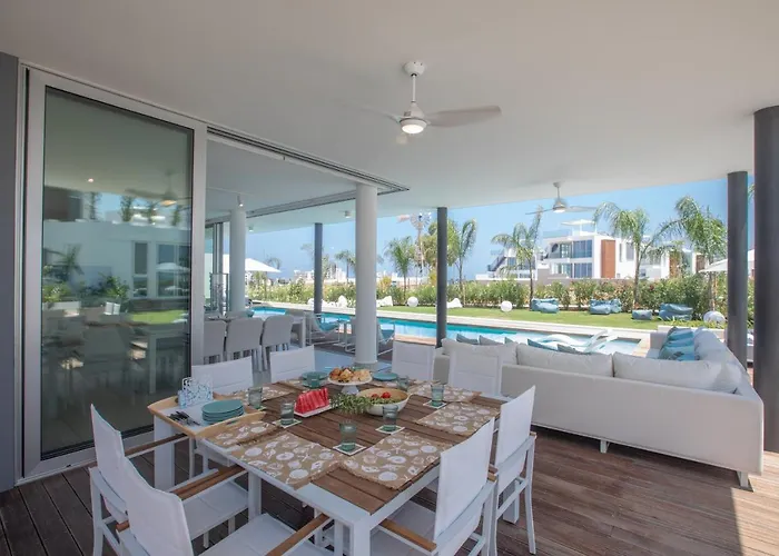 Olivine Pearl 3 Villa Protaras