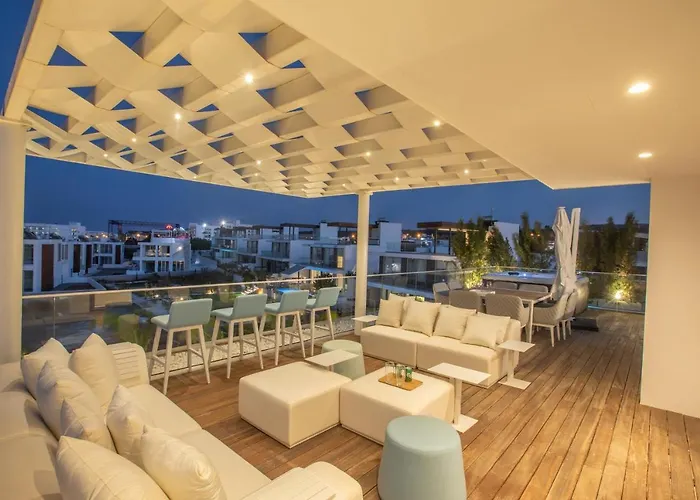 Olivine Pearl 3 * Protaras